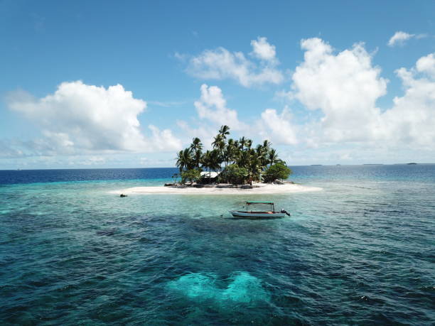 istock Uninhabited island JEEP island in Chuuk, Micronesia 1255691436