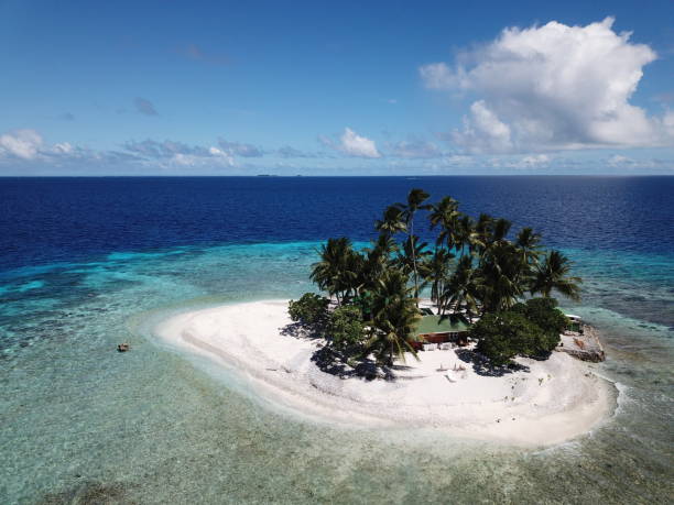 istock Uninhabited island JEEP island in Chuuk, Micronesia 1255691452