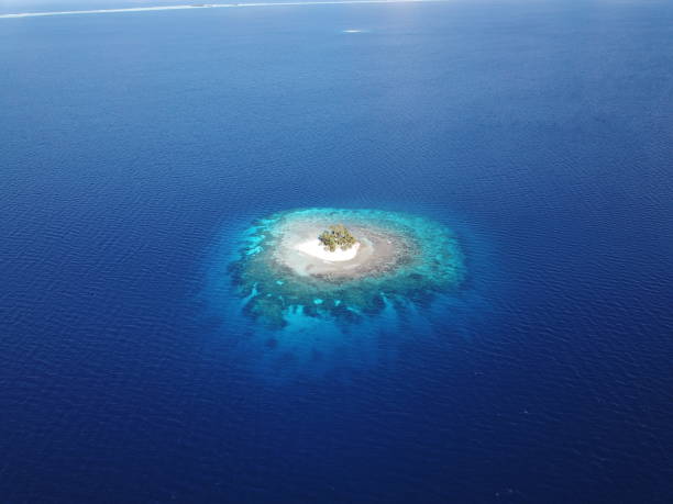 istock Uninhabited island JEEP island in Chuuk, Micronesia 1255692794