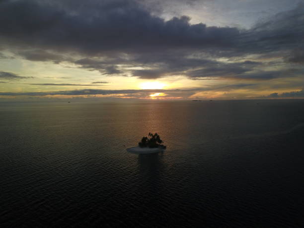istock Uninhabited island JEEP island in Chuuk, Micronesia 1255693589
