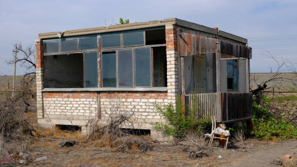 istock Abandoned houses on personal plots 1255710826
