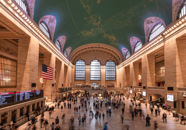 istock Grand Central Station New York 1255760800