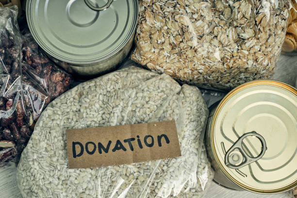 istock Donations food. Help products during a pandemic, charity. 1255814095