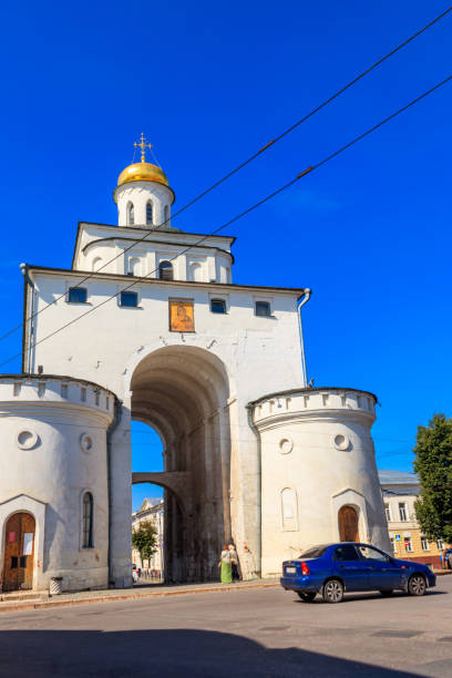 Golden Gate of Vladimir. Famous landmark in Vladimir city, Russia. Golden ring of Russia Vladimir, Russia - August 13, 2019: Golden Gate of Vladimir. Famous landmark in Vladimir city, Russia. Golden ring of Russia golden gate vladimir stock pictures, royalty-free photos & images