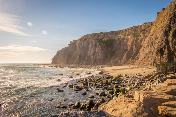 istock Cliff Overlooking the Ocean Coastline 1255980423