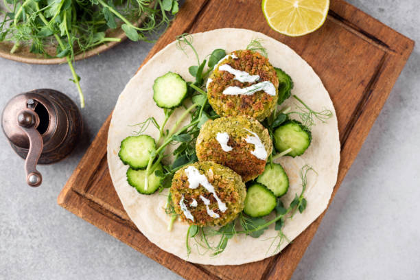 istock Falafel with sauce on tortilla bread 1256037829