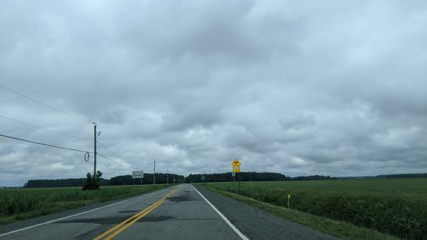 istock On the road to Central Quebec (photo1) 1256208545