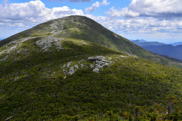 Alpine landscape wilderness in Adirondack Mountains New York Alpine landscape wilderness in Adirondack Mountains New York whiteface mountain stock pictures, royalty-free photos & images