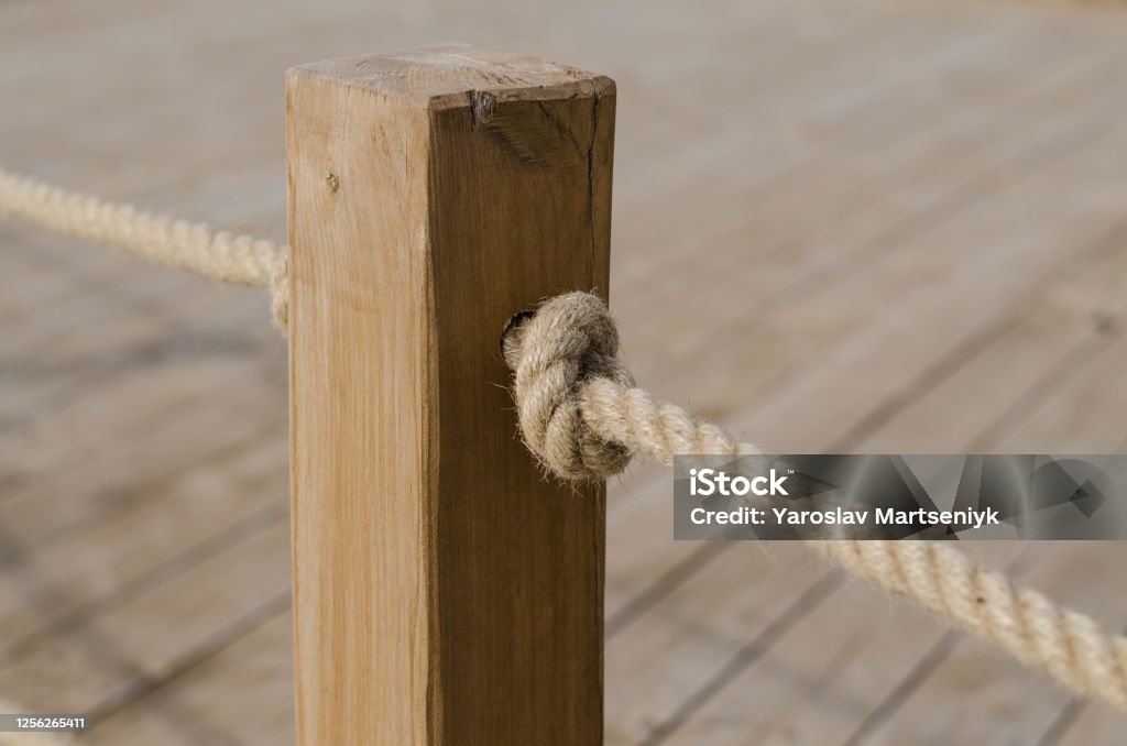 Wood Post With Rope Wooden Post Rope Knot Tree Structure Stock Photo - Download Image Now ...