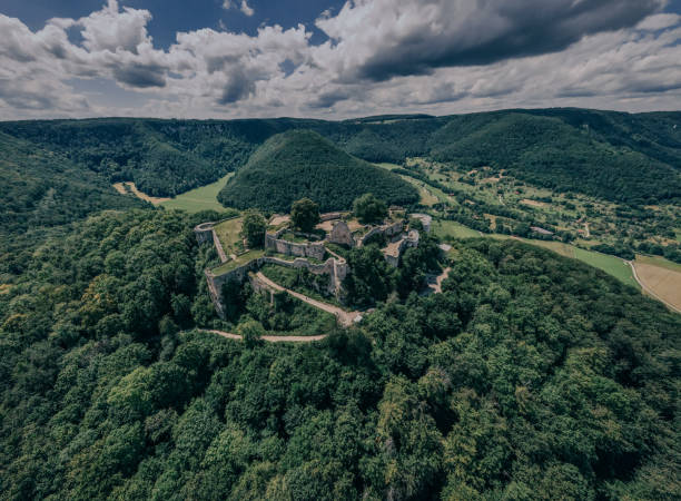 Ruinburg Hohenurach Castle - Bad Urach - Drone The ruin is a former summit castle, which is located about 250 meters above the Ermstal and the town of Bad Urach. 

Hohenurach Castle was first mentioned in 1235.  From the 16th century, the castle complex also served as a state prison. 

Today, only one ruin remains of the castle complex, which is a popular excursion destination as one of the largest and most important in southern Germany. reutlingen stock pictures, royalty-free photos & images
