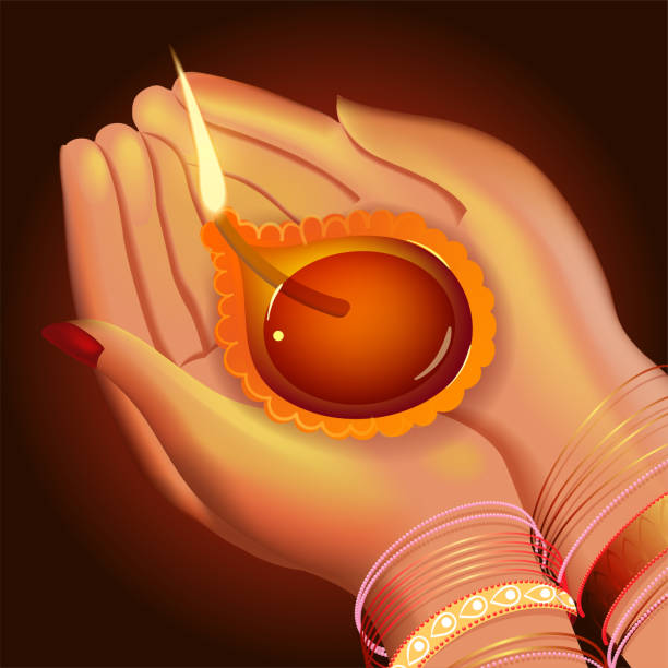 リーリスティック女性の手は黒い背景に点灯ろうそくを保持しています。 - hinduism henna tattoo tattoo human hand点のイラスト素材／クリップアート素材／マンガ素材／アイコン素材