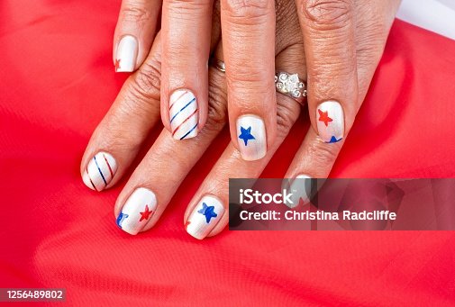 stars and stripes nail designs