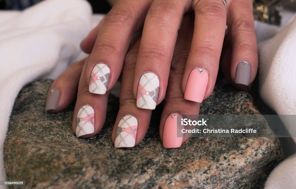 Pastel Pink And Grey Nail Art Design Stock Photo - Download Image Now -  Argyle, Fingernail, Adult - iStock