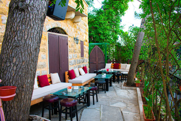 istock exterior garden of a pub 1256582123