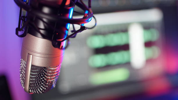 Studio Microphone Recording Podcast Audio Podcast recording microphone in a studio podcasting photos stock pictures, royalty-free photos & images