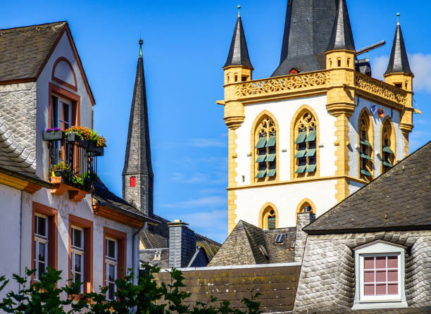 ドイツのトリーアの歴史的な旧市街 - trier ストックフォトと画像