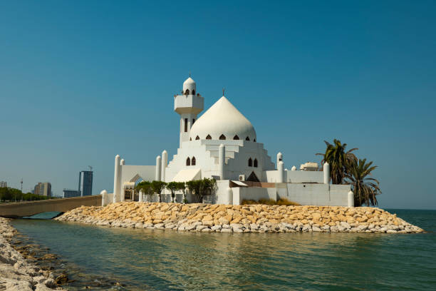 istock Mosque on Al Khobar Corniche Seafront, Eastern Province of Saudi Arabia 1256706076