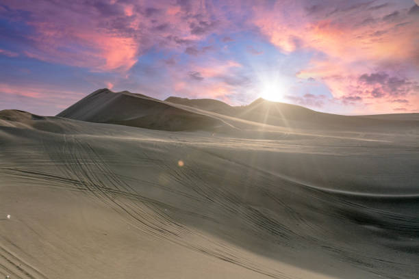 istock Salar de Uyuni and Laguna colorada 1256743730