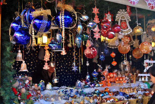 istock Christmas markets in vipiteno 1256769711
