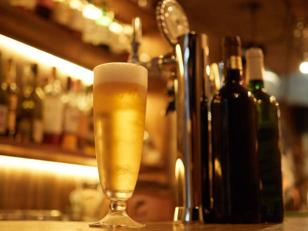 istock Beer in a Japanese bar 1256793029