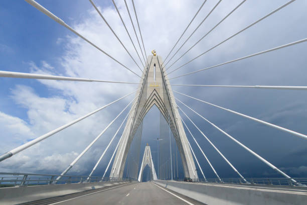 istock Sultan Haji Omar Ali Saifuddien Bridge in Brunei Darussalam 1256969744