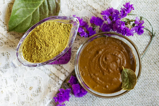 istock Henna powder and henna paste. 1257000538