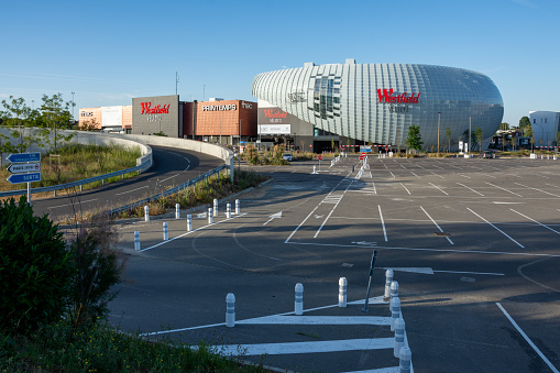 Exterior view of Westfield Velizy 2 regional shopping center with the new logo \