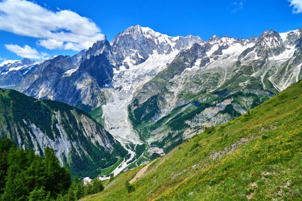 paradiso escursionistico, monte bianco, alpi europee, francia - alpine upland foto e immagini stock