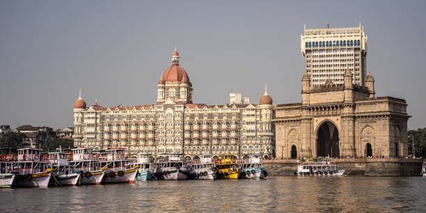 istock Gateway of India 1257071842