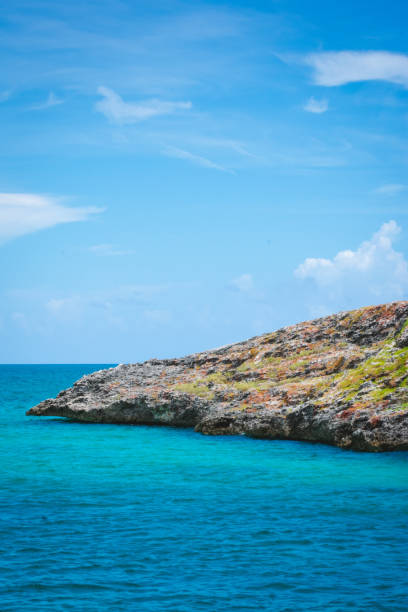 istock Rocky island in the Carribean 1257074696