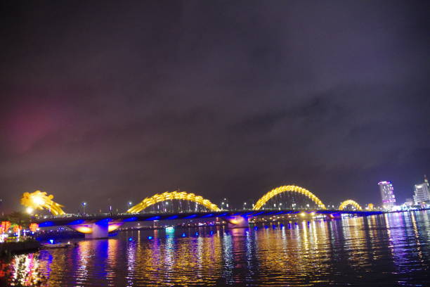istock The night view of Dragon bridge in Da Nang 1257076154