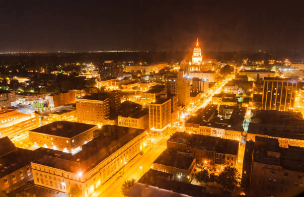 istock Hazy night scene Springfield, Illinois, USA 1257092999