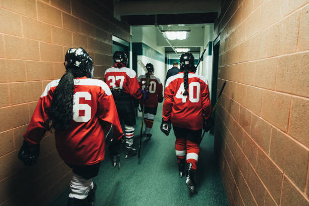 istock Women's Ice Hockey Team Pre Game 1257096546