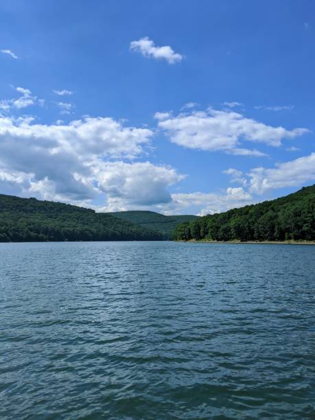 istock Pennsylvania Rolling Mountains from a Body of Water 1257116514