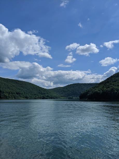 istock Pennsylvania Rolling Mountains from a Body of Water 1257116596