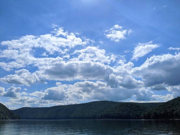 istock Pennsylvania Rolling Mountains from a Body of Water 1257116598