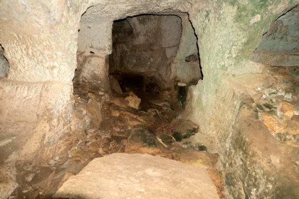 istock Vendicari Byzantine necropolis ancient tombs in Sicily 1257205868