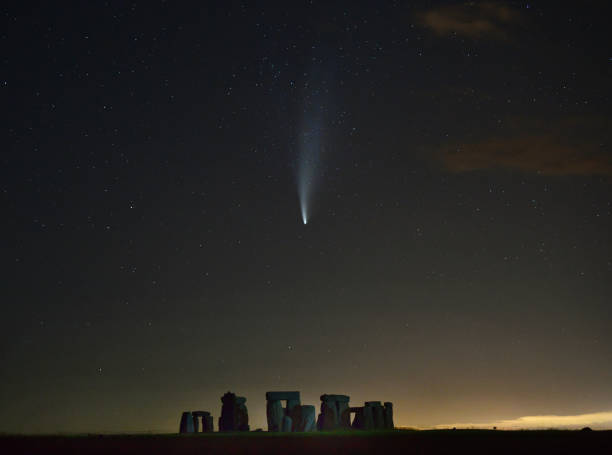 Photo of Comet Neowise & Stonehenge