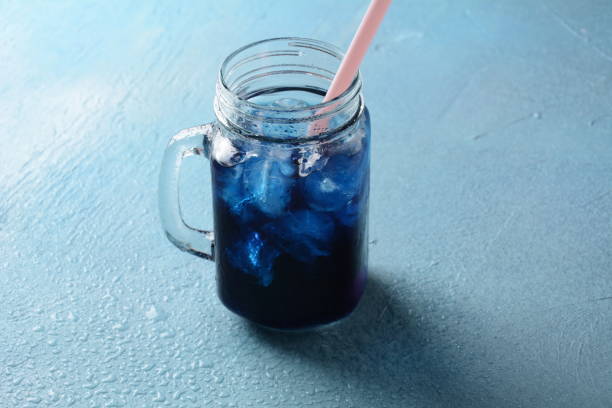 istock Iced butterfly pea latte. 1257222974