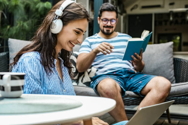 istock Daily routine of a couple at home 1257266076