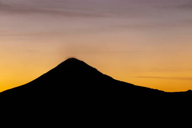 istock Popocatepetl Volcano, Mexico 1257288822