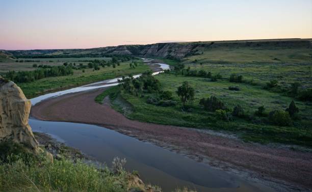 istock Little Missouri at Sunset 1 1257291212