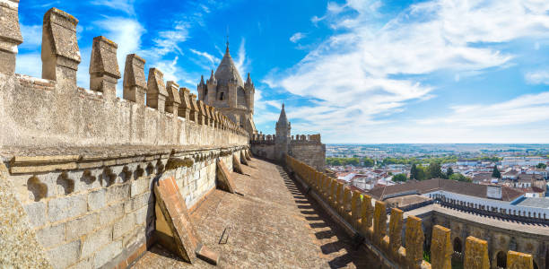istock Cathedral of Evora, Portugal 1257304532