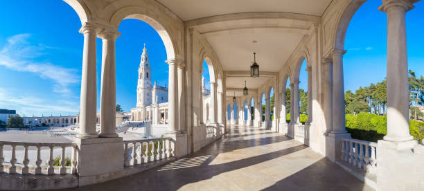 istock The Sanctuary of Fatima 1257308051