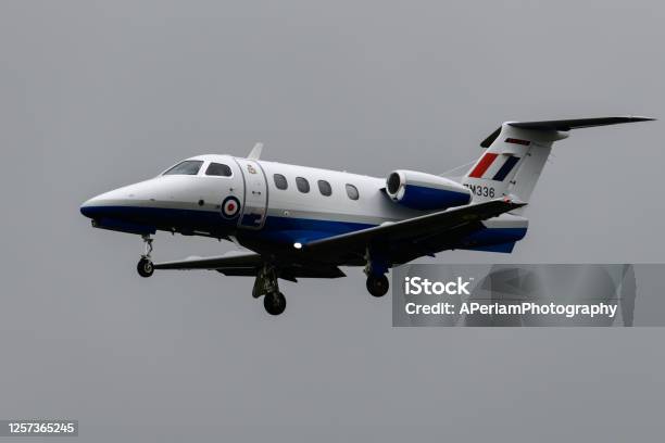 イギリス空軍 エンブラエル フェノム機 - ストックフォト・写真素材...