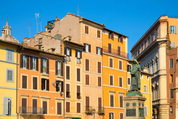 istock Campo De Fiori, Rome, Giordano Bruno Statue 1257399995