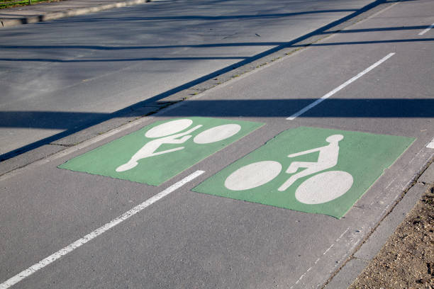 istock Bike Path Symbol in Paris 1257401424