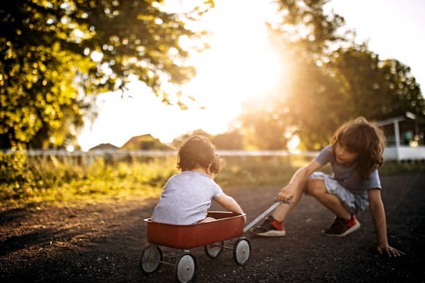 istock Come to me, be happy 1257422402