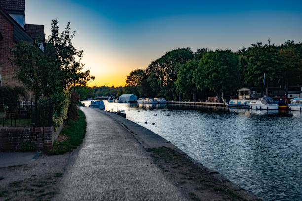 istock River Thames at Reading, Berkshire, England 1257428290