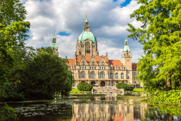 istock New City Hall in Hannover 1257460518
